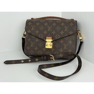 Louis Vuitton Pochette Métis Monogram Canvas Shoulder Bag with Gold Hardware